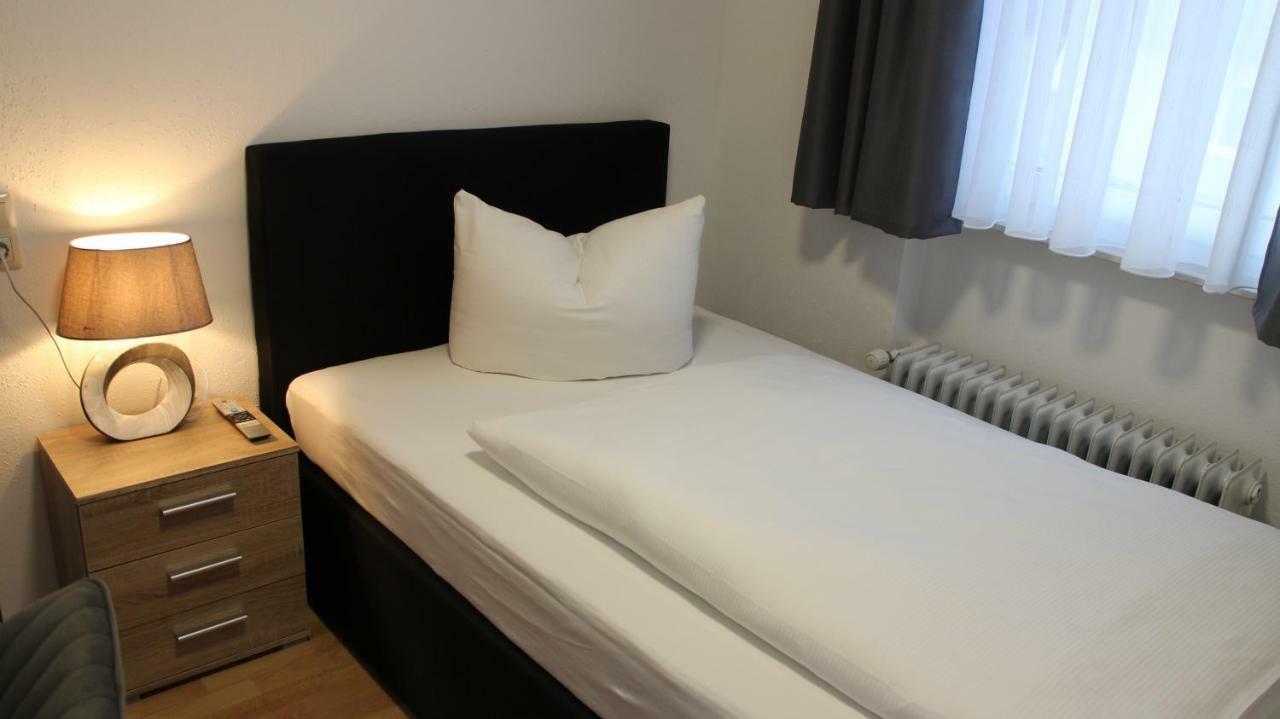 Hotel Glas Schwarzwald Fluorn-Winzeln ภายนอก รูปภาพ